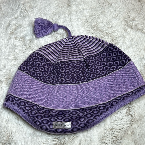 Columbia Girls Knit Hat W/Tassel Size OS Youth-NWOTS - Picture 1 of 4